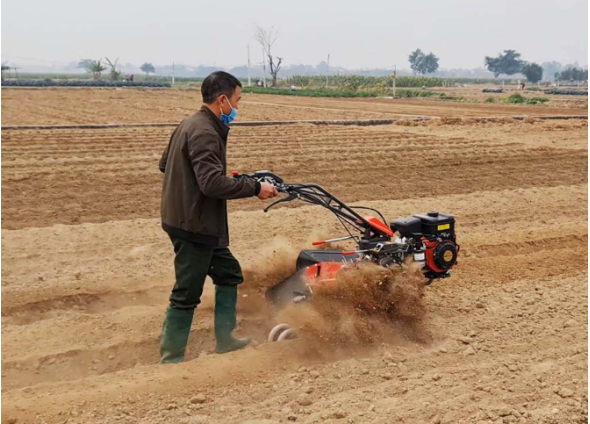 MÁY XỚI ĐẤT - MÁY KHOAN ĐẤT
