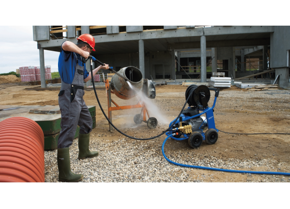 MÁY XỊT RỬA CAO ÁP