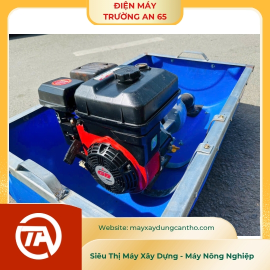 Bơm thuyền chạy xăng mitsubishi 