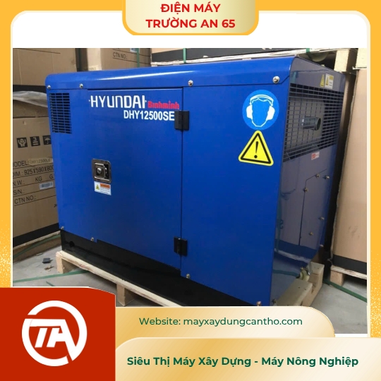 Máy phát điện 12kva chạy dầu, cách âm 3 pha. Hyundai DHY12500SE-3