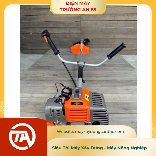 MÁY CẮT CỎ PANADO PN-331